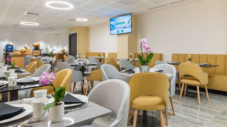 <b>Brit Hotel Paris Orly Rungis Restaurant</b>. Images powered by <a href="https://iceportal.shijigroup.com/" title="IcePortal" target="_blank">IcePortal</a>.