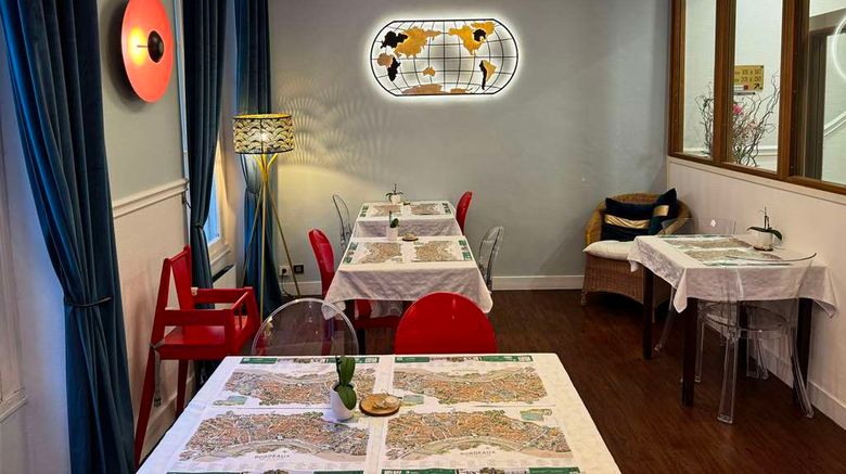 <b>Brit Hotel des Grands Hommes Restaurant</b>. Images powered by <a href="https://iceportal.shijigroup.com/" title="IcePortal" target="_blank">IcePortal</a>.