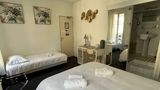 Brit Hotel des Grands Hommes Room