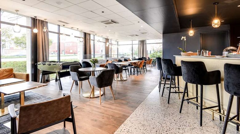 <b>Brit Hotel Du Stade Restaurant</b>. Images powered by <a href="https://iceportal.shijigroup.com/" title="IcePortal" target="_blank">IcePortal</a>.