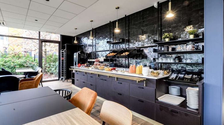<b>Brit Hotel Du Stade Restaurant</b>. Images powered by <a href="https://iceportal.shijigroup.com/" title="IcePortal" target="_blank">IcePortal</a>.