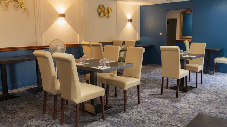 Brit Hotel Le Lion d'Or Chinon Restaurant