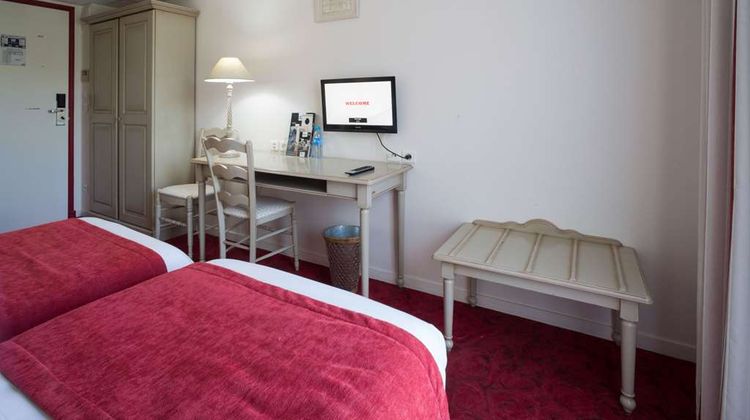 Brit Hotel Du Perche Room