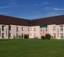 Brit Hotel Du Perche Exterior