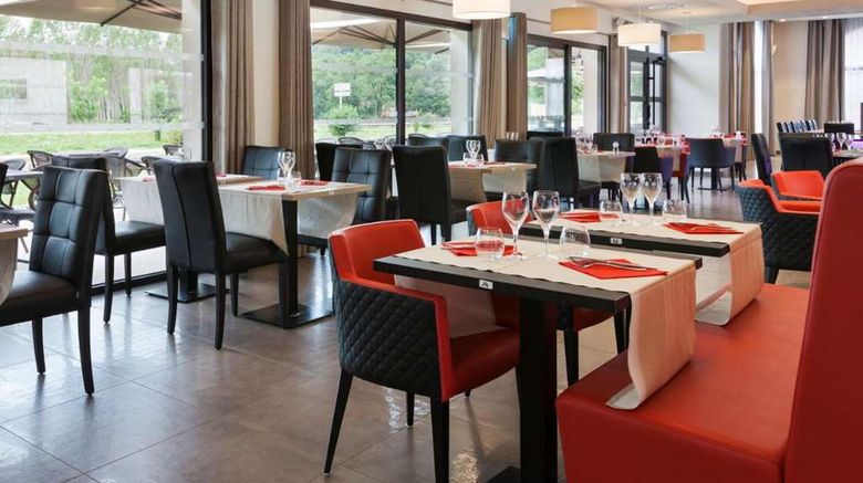 <b>Brit Hotel Privilege Figeac Restaurant</b>. Images powered by <a href="https://iceportal.shijigroup.com/" title="IcePortal" target="_blank">IcePortal</a>.