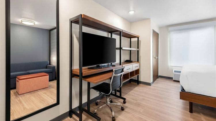 Everhome Suites Amarillo West Medical Suite