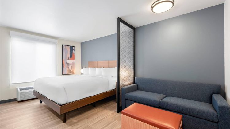 Everhome Suites Amarillo West Medical Suite