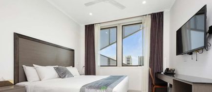 Darwin City Hotel Room