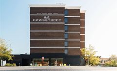 Hotel Downstreet