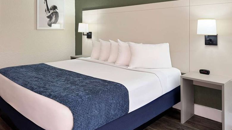 <b>Wyndham I-Drive Avanti Resort & Conf Ctr Room</b>. Images powered by <a href="https://iceportal.shijigroup.com/" title="IcePortal" target="_blank">IcePortal</a>.