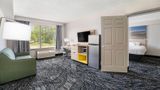 Days Inn & Suites Norton Shores Room