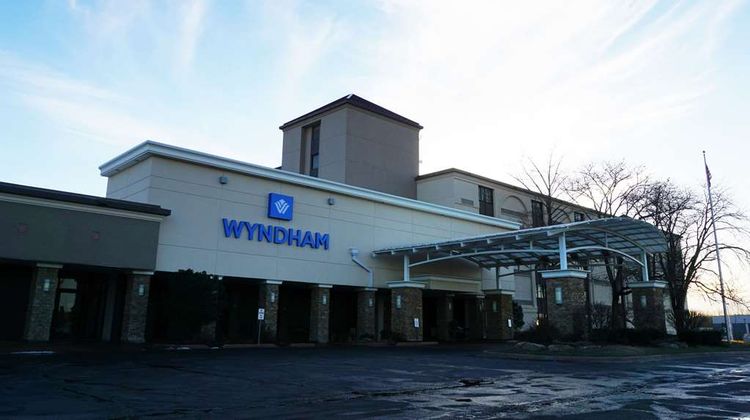 Wyndham Executive Center Columbia Exterior