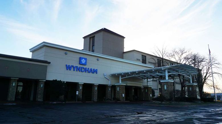 Wyndham Executive Center Columbia Exterior. Images powered by <a href="https://iceportal.shijigroup.com" target="_blank" rel="noopener">Ice Portal</a>.