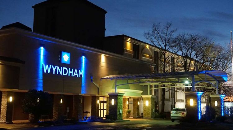 Wyndham Executive Center Columbia Exterior