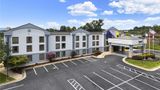 Spark by Hilton Waynesboro Exterior