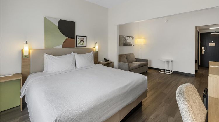 Spark by Hilton Waynesboro Room