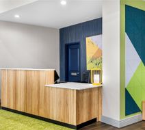 Spark by Hilton Hamburg Lobby