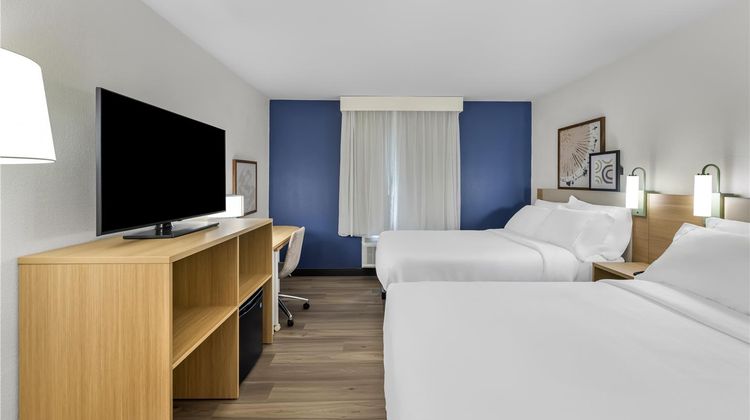 Spark by Hilton Hamburg Room