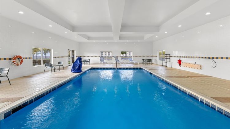 Spark by Hilton Plainfield Indianapolis Pool