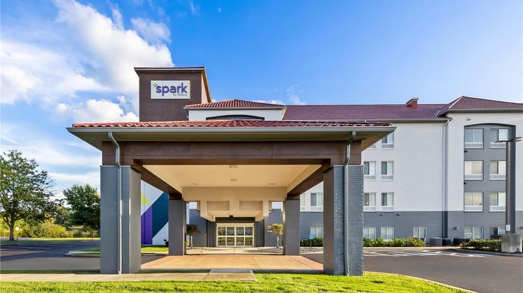 Spark by Hilton Plainfield Indianapolis Exterior