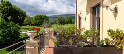 Picciolo Etna Golf Resort & Spa Exterior