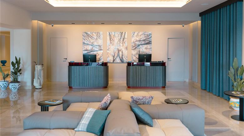 <b>Picciolo Etna Golf Resort & Spa Lobby</b>. Images powered by <a href="https://iceportal.shijigroup.com/" title="IcePortal" target="_blank">IcePortal</a>.