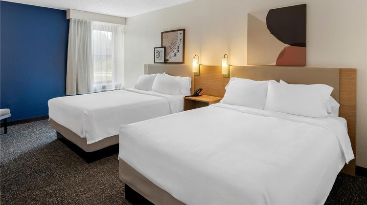 Spark by Hilton Staunton Room