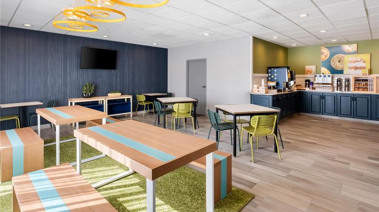 Spark by Hilton Staunton Restaurant