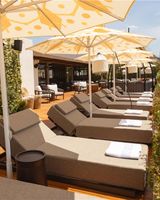 Adia Aluma Athens Curio