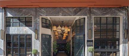 Anise Aluma Tapestry Exterior