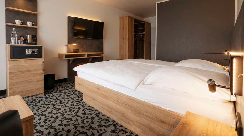 <b>Caravelle Hotel im Park Room</b>. Images powered by <a href="https://iceportal.shijigroup.com/" title="IcePortal" target="_blank">IcePortal</a>.