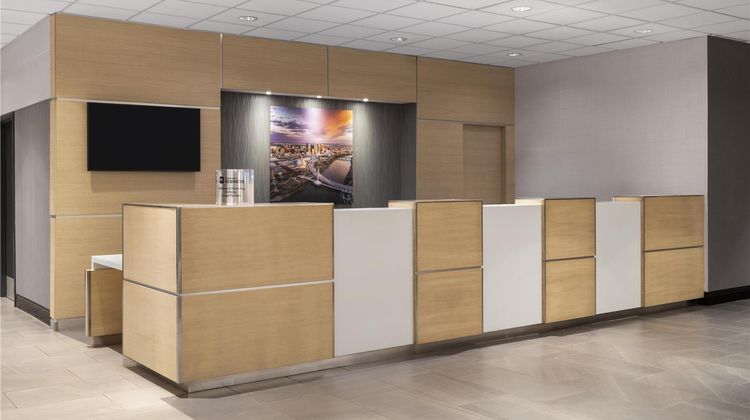 Birchwood Inn, BW Premier Collection Lobby