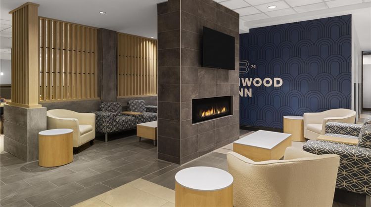 Birchwood Inn, BW Premier Collection Lobby