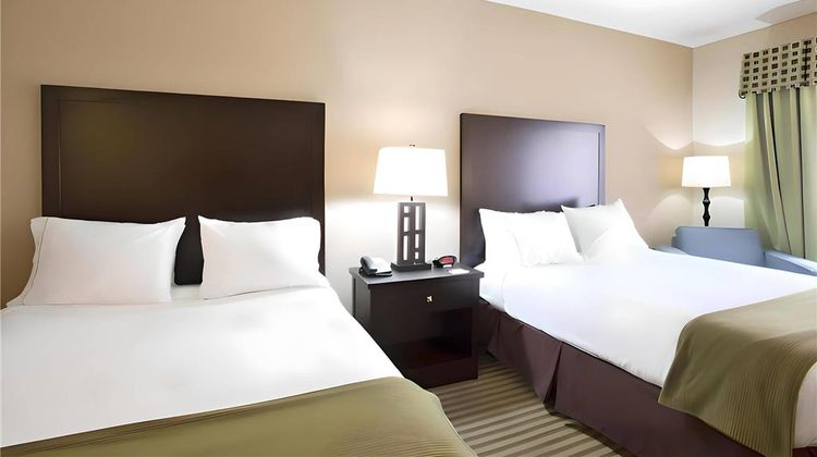 Pike Inn Le Roy Room