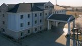 <b>Pike Inn Le Roy Exterior</b>. Images powered by <a href="https://iceportal.shijigroup.com/" title="IcePortal" target="_blank">IcePortal</a>.