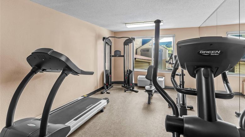<b>Rodeway Inn Health</b>. Images powered by <a href="https://iceportal.shijigroup.com/" title="IcePortal" target="_blank">IcePortal</a>.