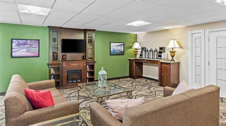 Rodeway Inn Lobby