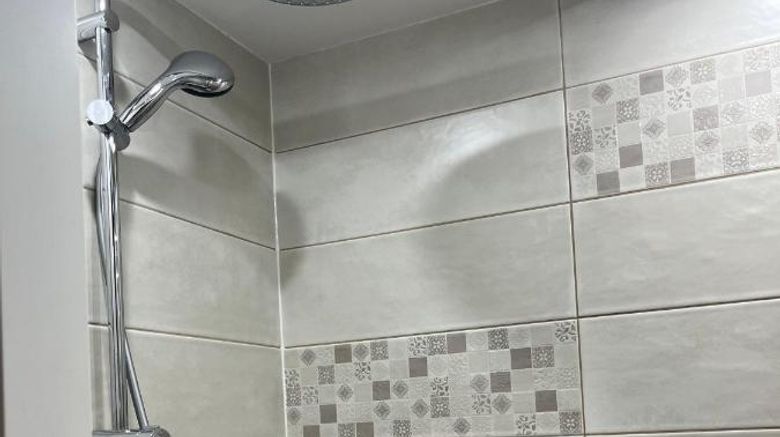 <b>Brit Hotel La Bonne Etape Room</b>. Images powered by <a href="https://iceportal.shijigroup.com/" title="IcePortal" target="_blank">IcePortal</a>.