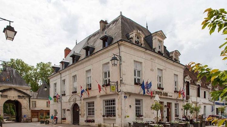 Hotel Le Puits Dore Exterior