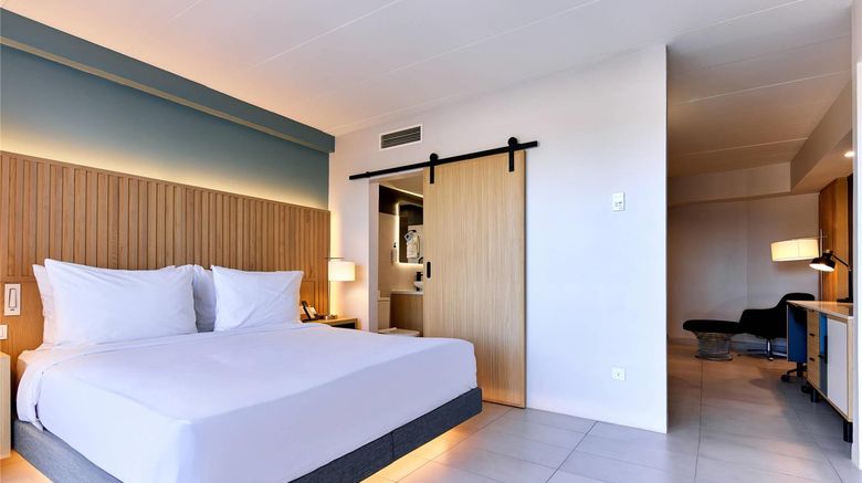 <b>Radisson Hotel Paramaribo Suite</b>. Images powered by <a href="https://iceportal.shijigroup.com/" title="IcePortal" target="_blank">IcePortal</a>.