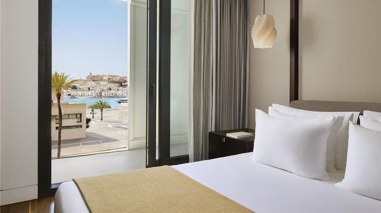 <b>NH Collection Ibiza Room</b>. Images powered by <a href="https://iceportal.shijigroup.com/" title="IcePortal" target="_blank">IcePortal</a>.