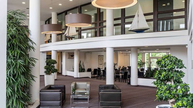 Westotel Life Nantes Carquefou Lobby