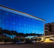 Hotel Artis Exterior