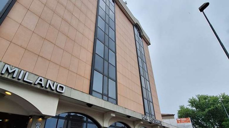 <b>Sure Hotel by Best Western Milano Exterior</b>. Images powered by <a href="https://iceportal.shijigroup.com/" title="IcePortal" target="_blank">IcePortal</a>.