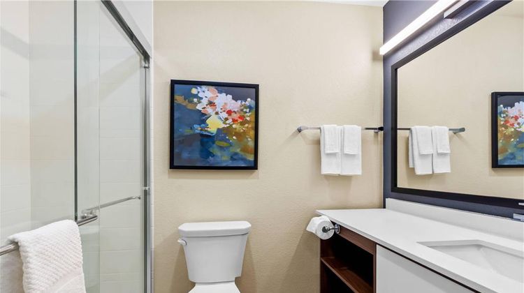 Everhome Suites Yuma Room