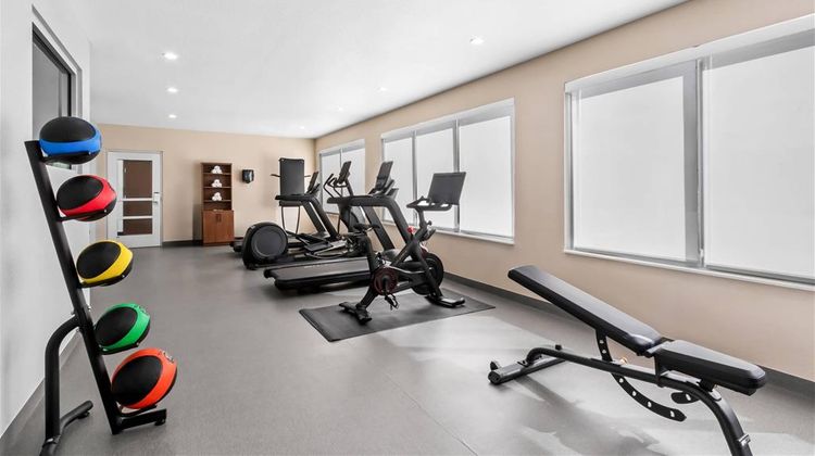 Everhome Suites Yuma Health