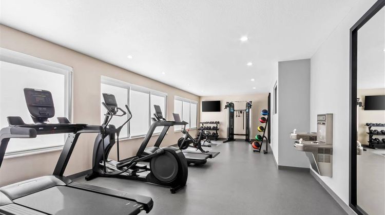 Everhome Suites Yuma Health