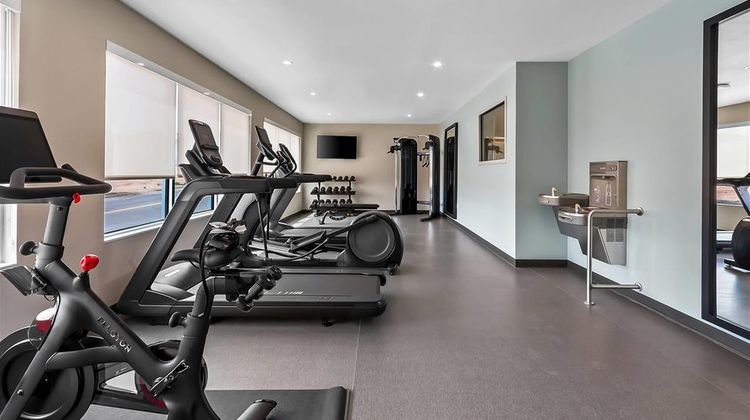Everhome Suites El Paso Health