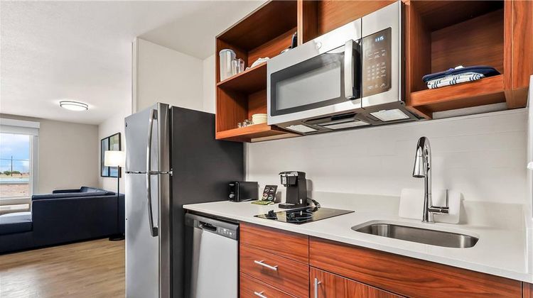 Everhome Suites El Paso Suite