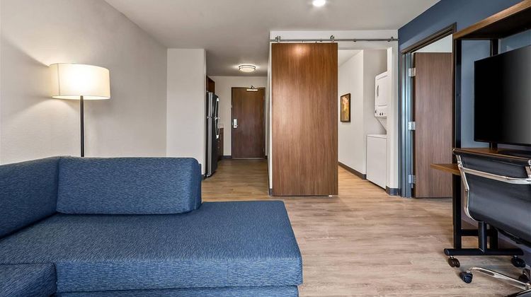 Everhome Suites El Paso Suite